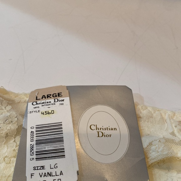 Christian Dior Intimates VTG 80’s French Vanilla Floral Lace Panty Large NWT - Picture 2 of 10